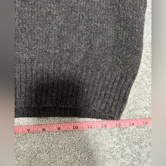 Vintage L.L. Bean wool vest - Picture 4 of 5